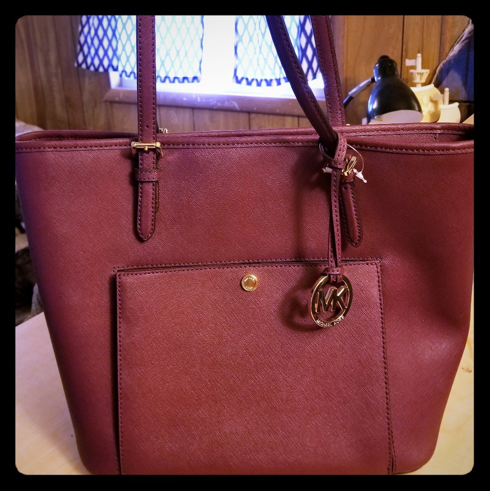 Authentic michael kors purse